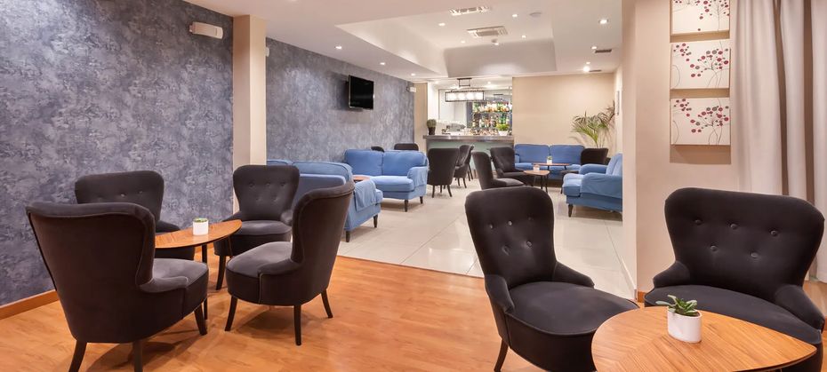 Plaza Hotel & Plaza Regency (Sliema)