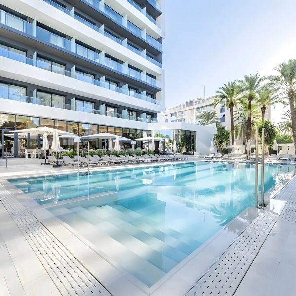 Port Alicante (ex. Holiday Inn) — San Juan de Alicante, Hiszpania