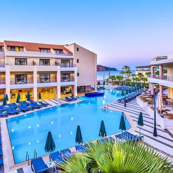 Porto Platanias Beach