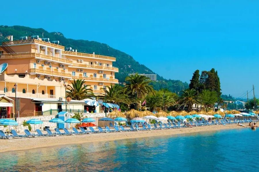 Korfu (7 dni) w Potamaki Beach (Benitses) z Poznania (BB)