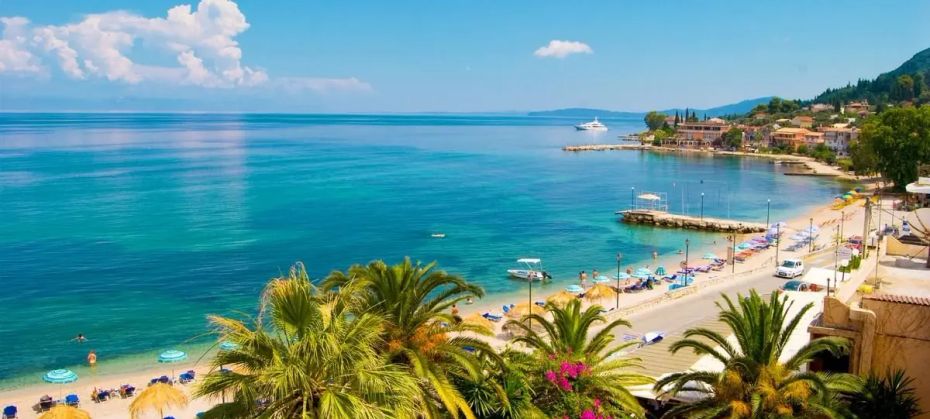 Potamaki Beach (Benitses)