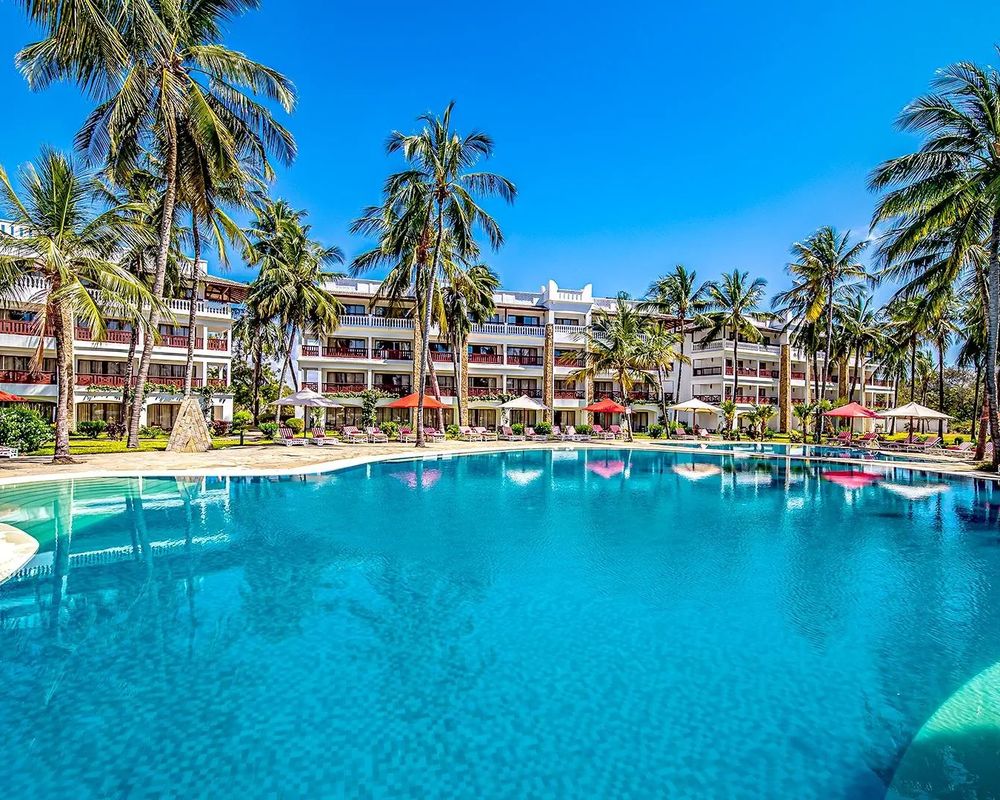 PrideInn Paradise Beach Resort