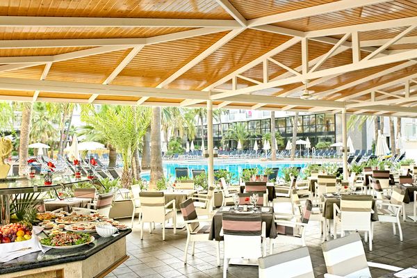 Protur Palmeras Playa
