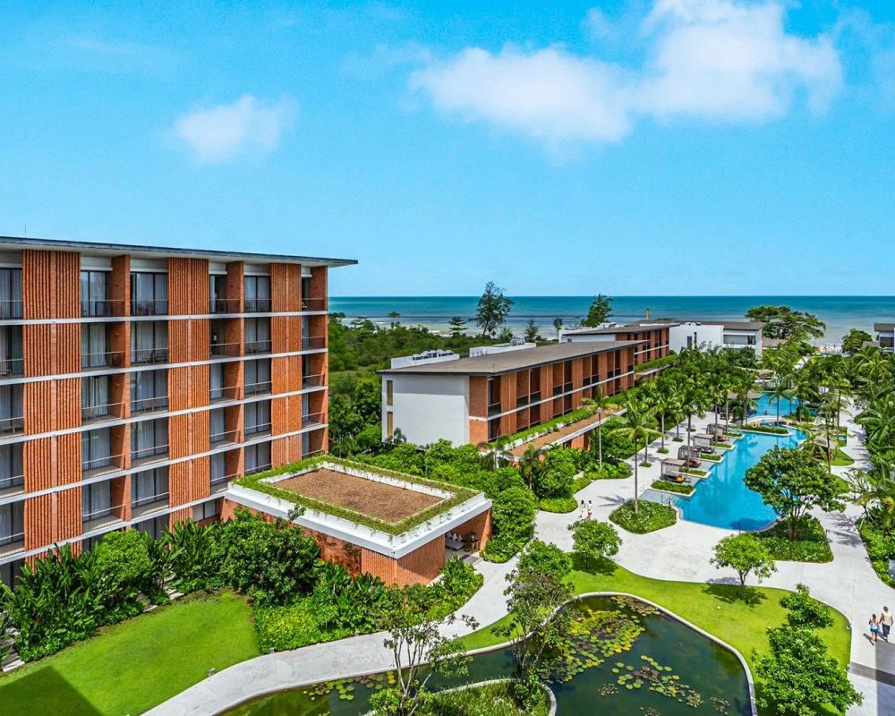 Pullman Khao Lak Resort