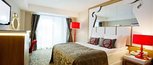 Q Premium Resort