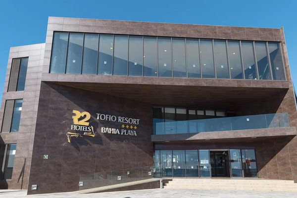 R2 Bahia Playa Design