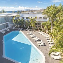 R2 Bahia Playa Design