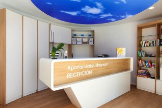 R2 Maryvent Beach Apartment