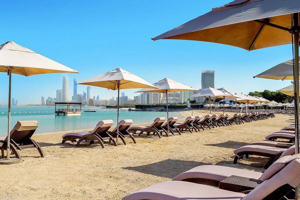 Radisson Blu Abu Dhabi Corniche (ex Hilton)