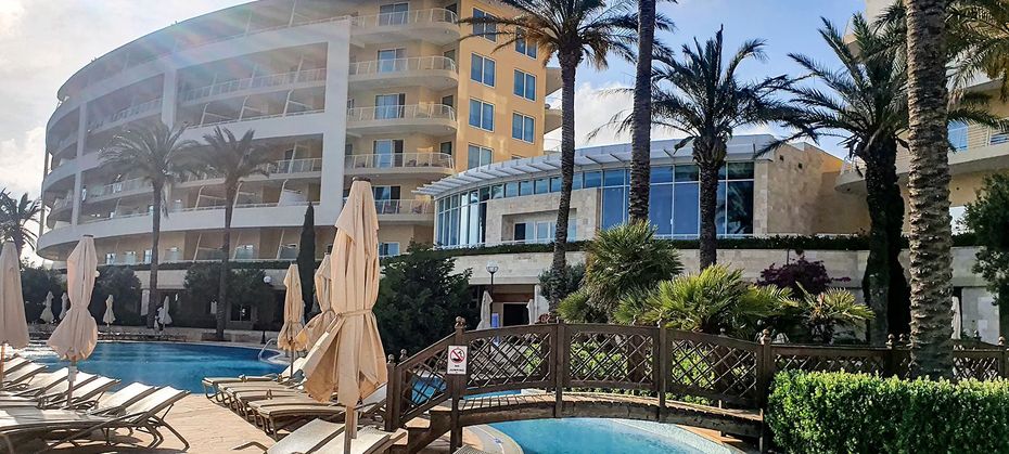 Radisson Blu Golden Sands