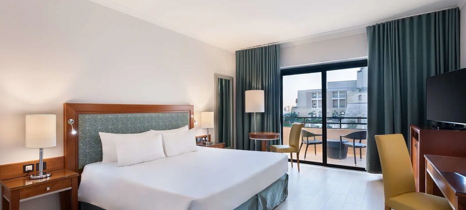 Radisson Blu Resort (St. Julian's)