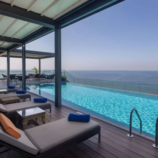 Radisson Colombo — Colombo, Sri Lanka