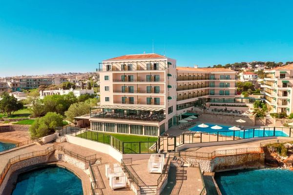 Ramada Athens Attica Riviera (ex Aquamarina)