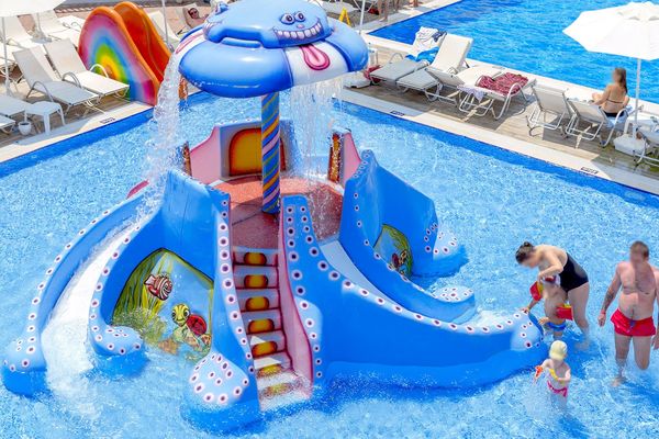 Ramada Resort Akbuk