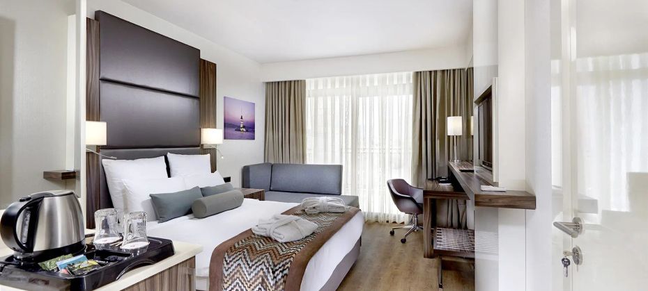 Ramada Resort Akbuk