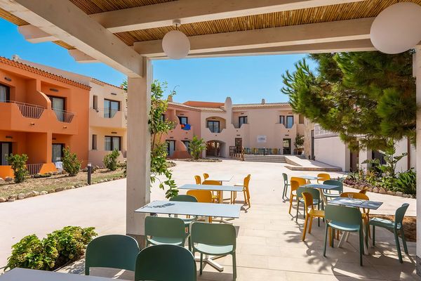 Red Sun Village (Trinita d'Agultu e Vignola)