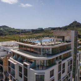 Reef & Spa