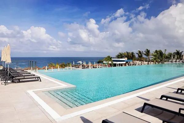 Riu Palace Swahili