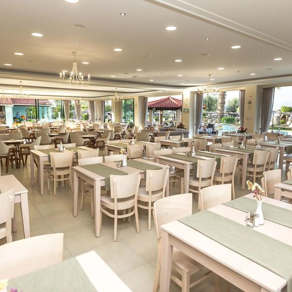 Robolla Beach (Roda) - zdjęcie 3