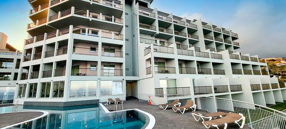 Rocamar & Royal Orchid