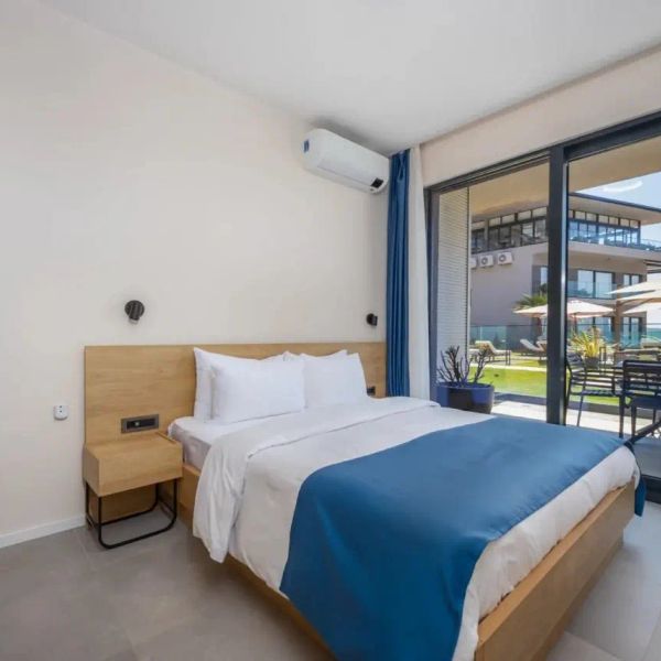 Royal Blue Resort & Residences