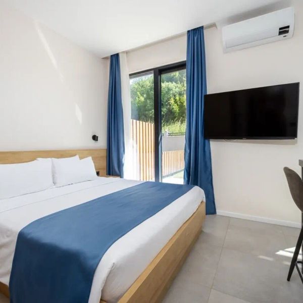 Royal Blue Resort & Residences