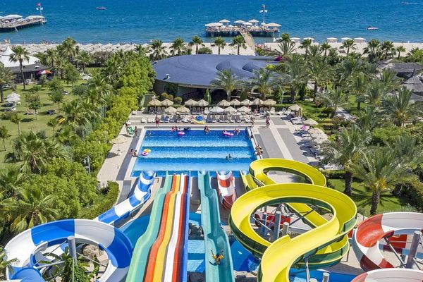 Royal Holiday Palace