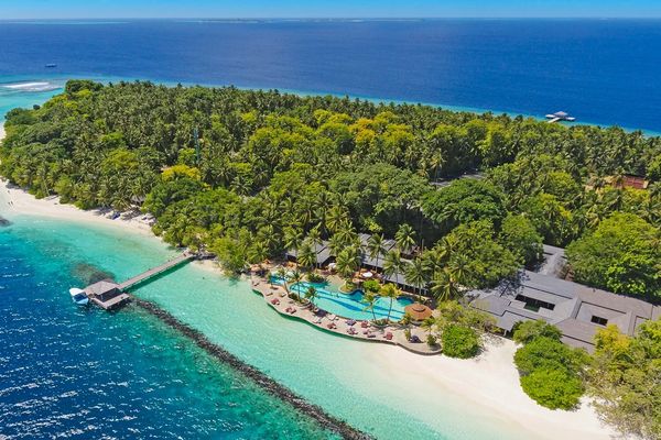Royal Island Resort