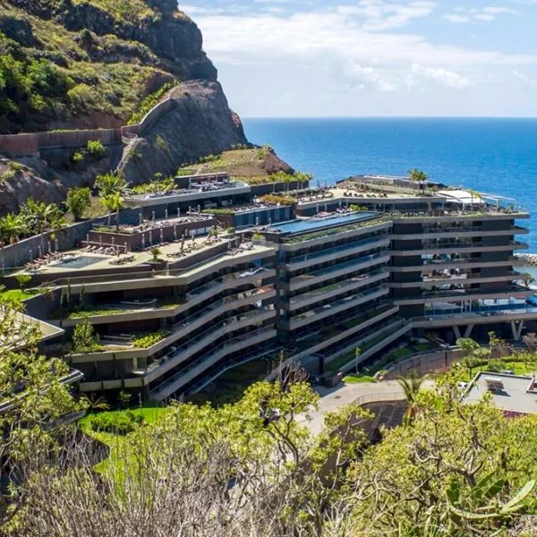 Saccharum Resort by Savoy Signature — Calheta, Portugalia