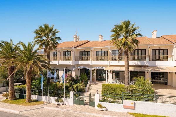 Samian Blue Hydrele Beach