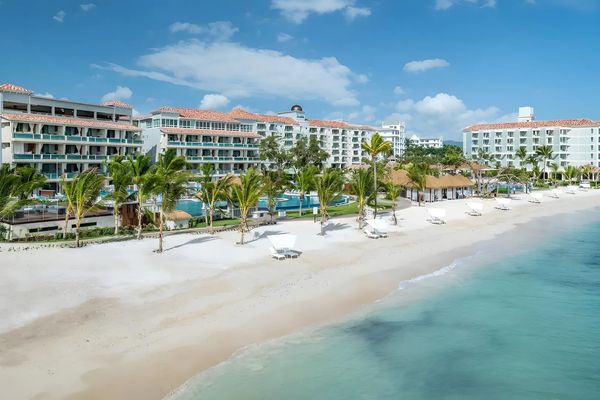 Sandals Dunn s River