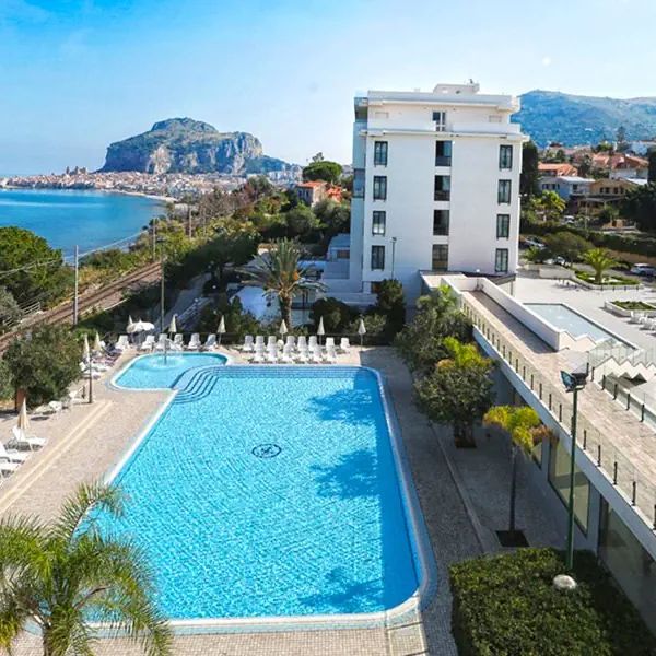 Santa Lucia le Sabbie D'oro — Cefalu, Włochy