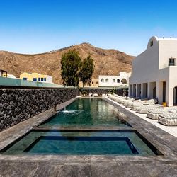 Santo Mangata Boutique by CHC Santo Mangata Boutique by CHC