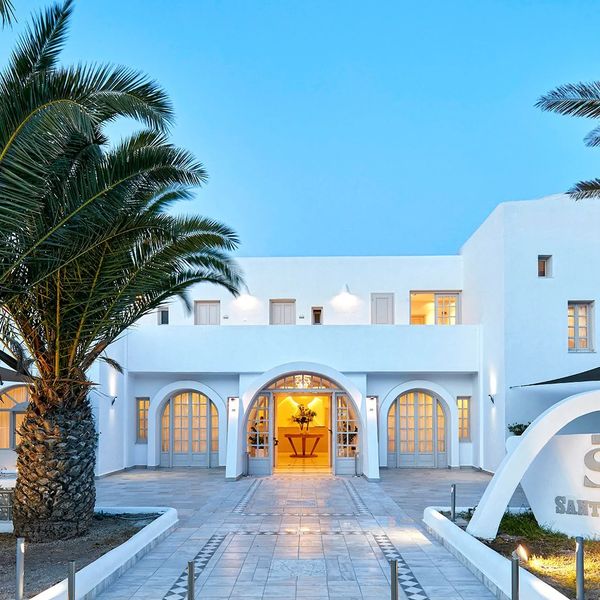 Santorini Palace — Fira, Grecja