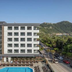 Riviera Zen