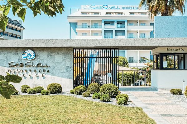 Seashell Resort & Spa