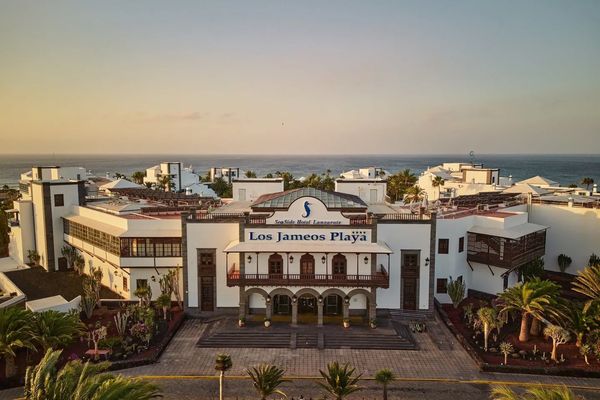 Seaside Los Jameos Playa