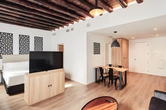 Sercotel Granada Suites