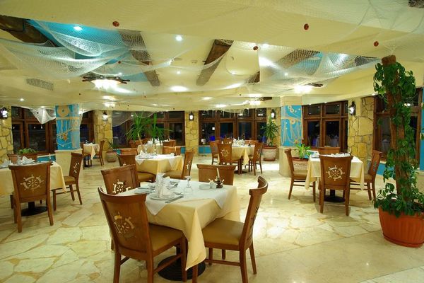Grand Plaza