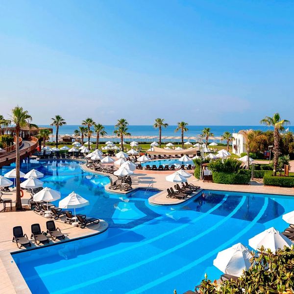 Turcja na 7 dni w kwietniu: 5⋆ hotel od 3 599 zł