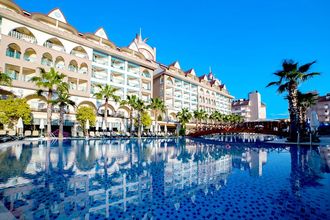 Side Crown Palace Side