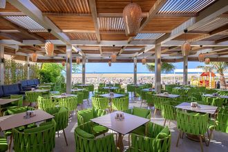 Side Premium by OZ Hotels