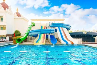 Side Premium by OZ Hotels