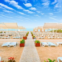 Side Premium by OZ Hotels