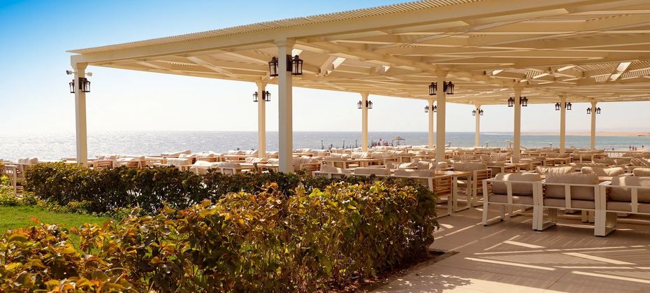 Sirena Beach Resort & Spa
