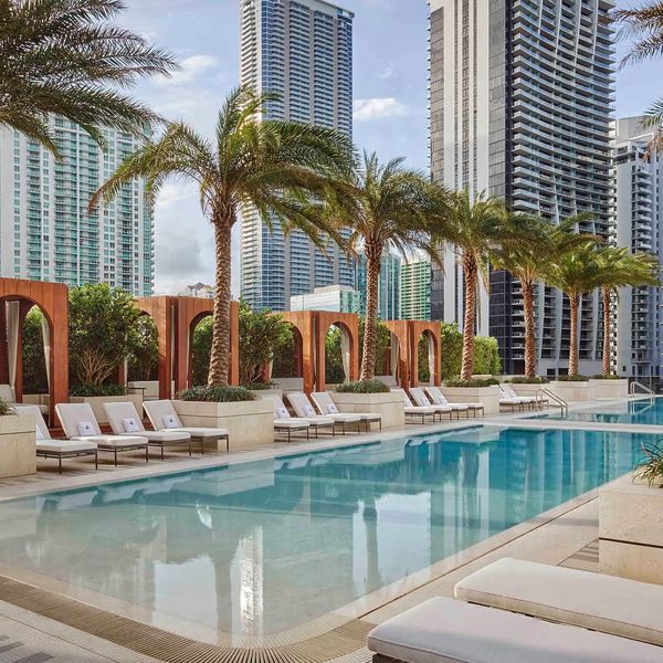 SLS Brickell — Miami, Stany Zjednoczone Ameryki