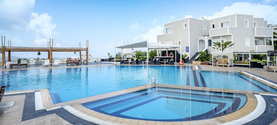 Smy Mediterranean White (ex  Mediterranean Royal)