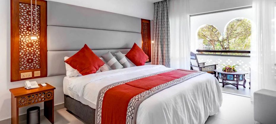 Southern Palms Beach Resort