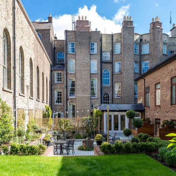 Stauntons on the Green — Dublin, Irlandia