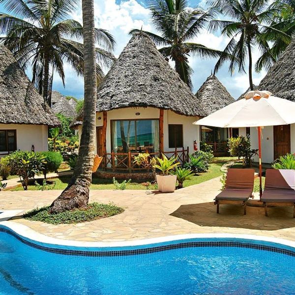 Sultan Sands Island Resort - Baobab Village Adults — Kiwengwa, Tanzania